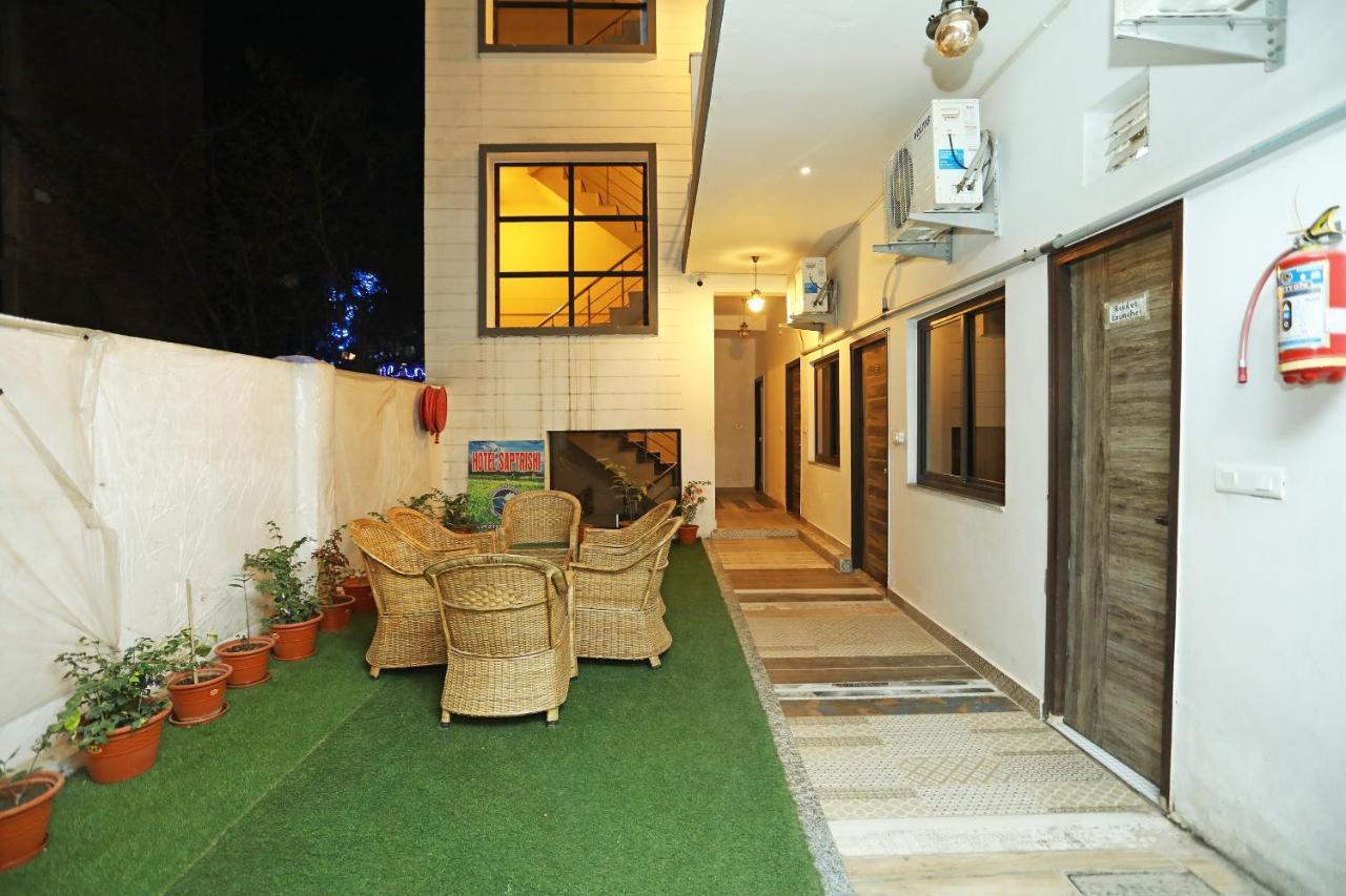 Hotel Saptrishi Rishīkesh Екстериор снимка